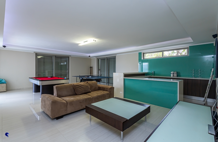 6 Bedroom Property for Sale in Myburgh Park Western Cape